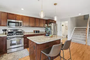 4 Patriots Blvd, Hopkinton, MA 01748 - Photo 12