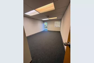 10 River Rd #102-D, Uxbridge, MA 01569 - Photo 2