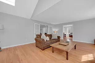 24 Evergreen Ln, Sturbridge, MA 01518 - Photo 8