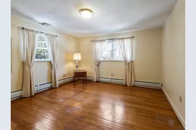 4 Athens St, Auburn, MA 01501 - Photo 22