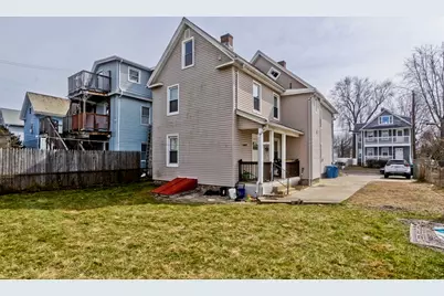 20 E School St, West Springfield, MA 01089 - Photo 4