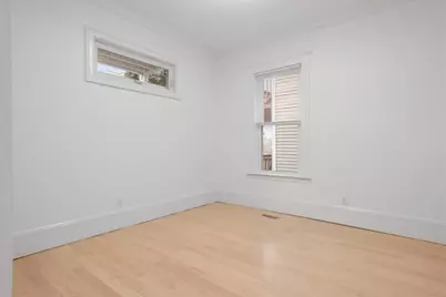 16 Maryland St #1, Boston, MA 02125 - Photo 8