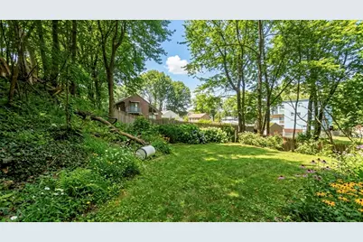 18-20 Summer St, Agawam, MA 01001 - Photo 16