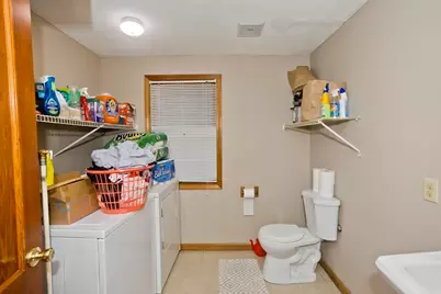 18-20 Summer St, Agawam, MA 01001 - Photo 14