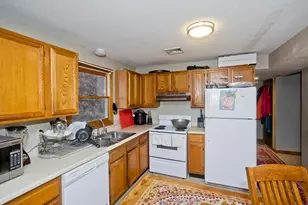 18-20 Summer St, Agawam, MA 01001 - Photo 4