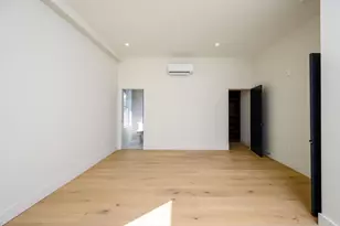 21 Tanglewood Rd, Boston, MA 02124 - Photo 14