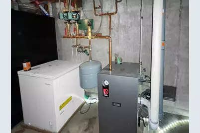 17 Vincent Drive, West Springfield, MA 01089 - Photo 24