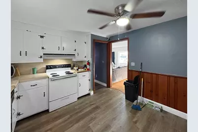 17 Vincent Drive, West Springfield, MA 01089 - Photo 8