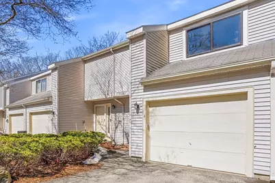 4 John Dr #4, Grafton, MA 01536 - Photo 2