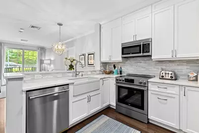 59 Walpole St #116, Canton, MA 02021 - Photo 4