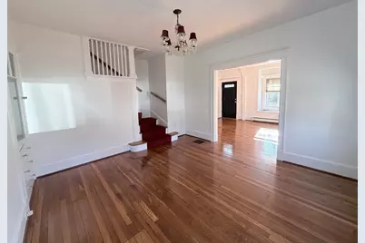 9 Hollis St #B, Milton, MA 02186 - Photo 8