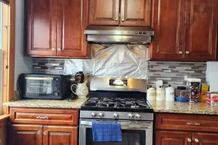 60 Circuit Ave S, Worcester, MA 01603 - Photo 12