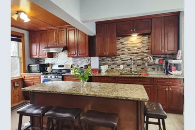 60 Circuit Ave S, Worcester, MA 01603 - Photo 8