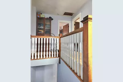60 Circuit Ave S, Worcester, MA 01603 - Photo 20