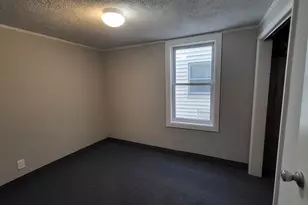 8 Cedar Ct, Lowell, MA 01852 - Photo 8