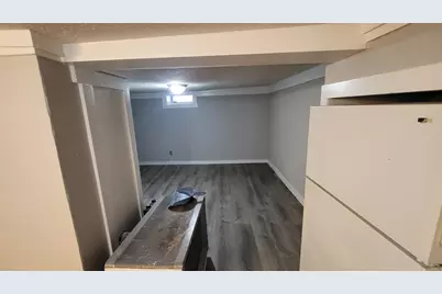 8 Cedar Court #1, Lowell, MA 01852 - Photo 6