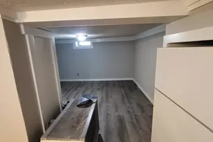 8 Cedar Ct, Lowell, MA 01852 - Photo 6