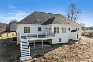 208 Rockland St, Dartmouth, MA 02748 - Photo 6