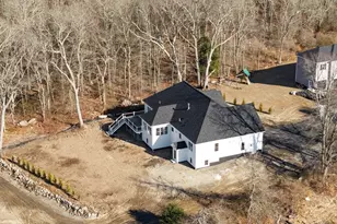 208 Rockland St, Dartmouth, MA 02748 - Photo 8