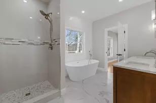 208 Rockland St, Dartmouth, MA 02748 - Photo 28