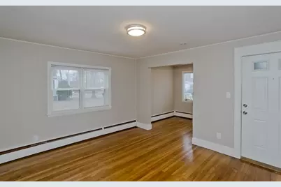 177 Marion St, Chicopee, MA 01013 - Photo 20