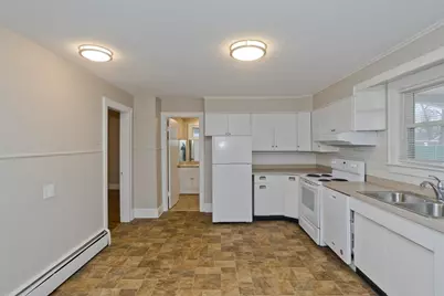 177 Marion St, Chicopee, MA 01013 - Photo 10