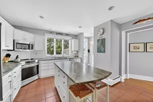7 Akin St, Dartmouth, MA 02748 - Photo 18