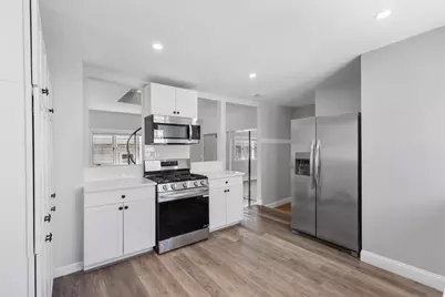 7 Hawthorne St #2, Everett, MA 02149 - Photo 2