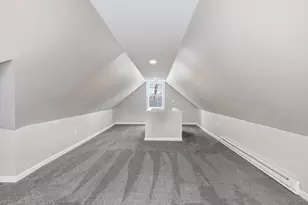 23 Sterling St, Chicopee, MA 01020 - Photo 16