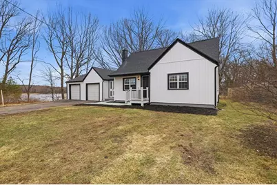 23 Sterling St, Chicopee, MA 01020 - Photo 20