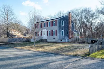 16 Stacey Way, Weymouth, MA 02190 - Photo 2