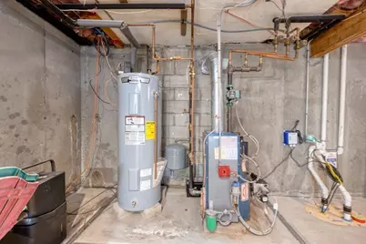 16 Stacey Way, Weymouth, MA 02190 - Photo 32