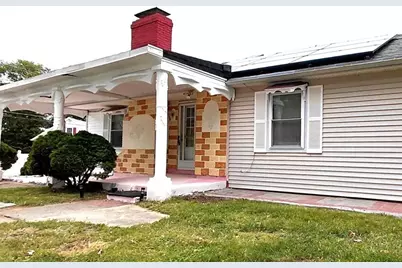 1 Rockland Road Ct, Auburn, MA 01501 - Photo 2