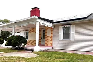 1 Rockland Rd Ct, Auburn, MA 01501 - Photo 2