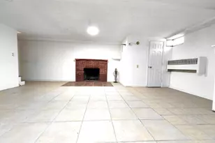 1 Rockland Rd Ct, Auburn, MA 01501 - Photo 10