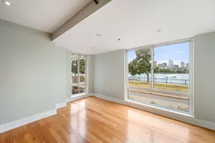 75-83 Cambridge Pkwy, Cambridge, MA 02142 - Photo 10