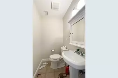 35 Magnolia Ave #2, Cambridge, MA 02138 - Photo 10