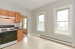 108 Beacon St, Somerville, MA 02143 - Photo 2