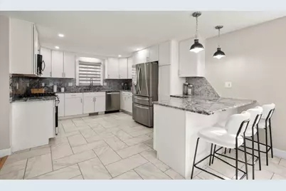 192 Lowell St., Methuen, MA 01844 - Photo 8