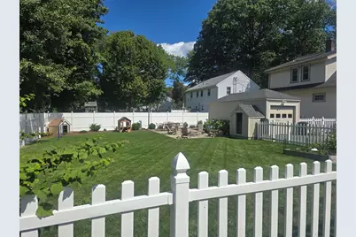 144 Bishop St, Framingham, MA 01702 - Photo 32