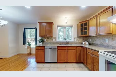 31 Enaya Circle #31, Worcester, MA 01606 - Photo 8