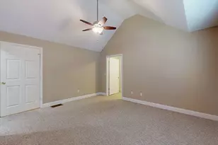 31 Enaya Cir, Worcester, MA 01606 - Photo 24