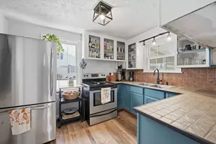 357 Maple Rd, Longmeadow, MA 01106 - Photo 10