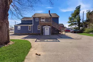 83 W Main St, Norton, MA 02766 - Photo 2