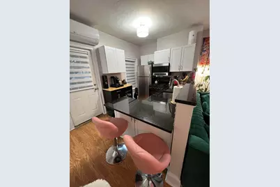 168 West Sixth Street #1, Boston, MA 02127 - Photo 4