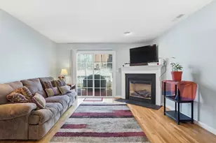 24 Farrwood Pl, Haverhill, MA 01835 - Photo 10