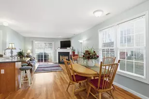 24 Farrwood Pl, Haverhill, MA 01835 - Photo 6