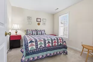 24 Farrwood Pl, Haverhill, MA 01835 - Photo 20