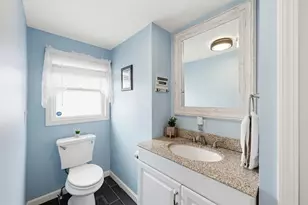 38 Willard St, New Bedford, MA 02744 - Photo 26