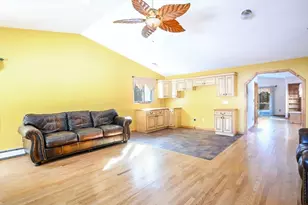 7 Randall Rd, Rochester, MA 02770 - Photo 16